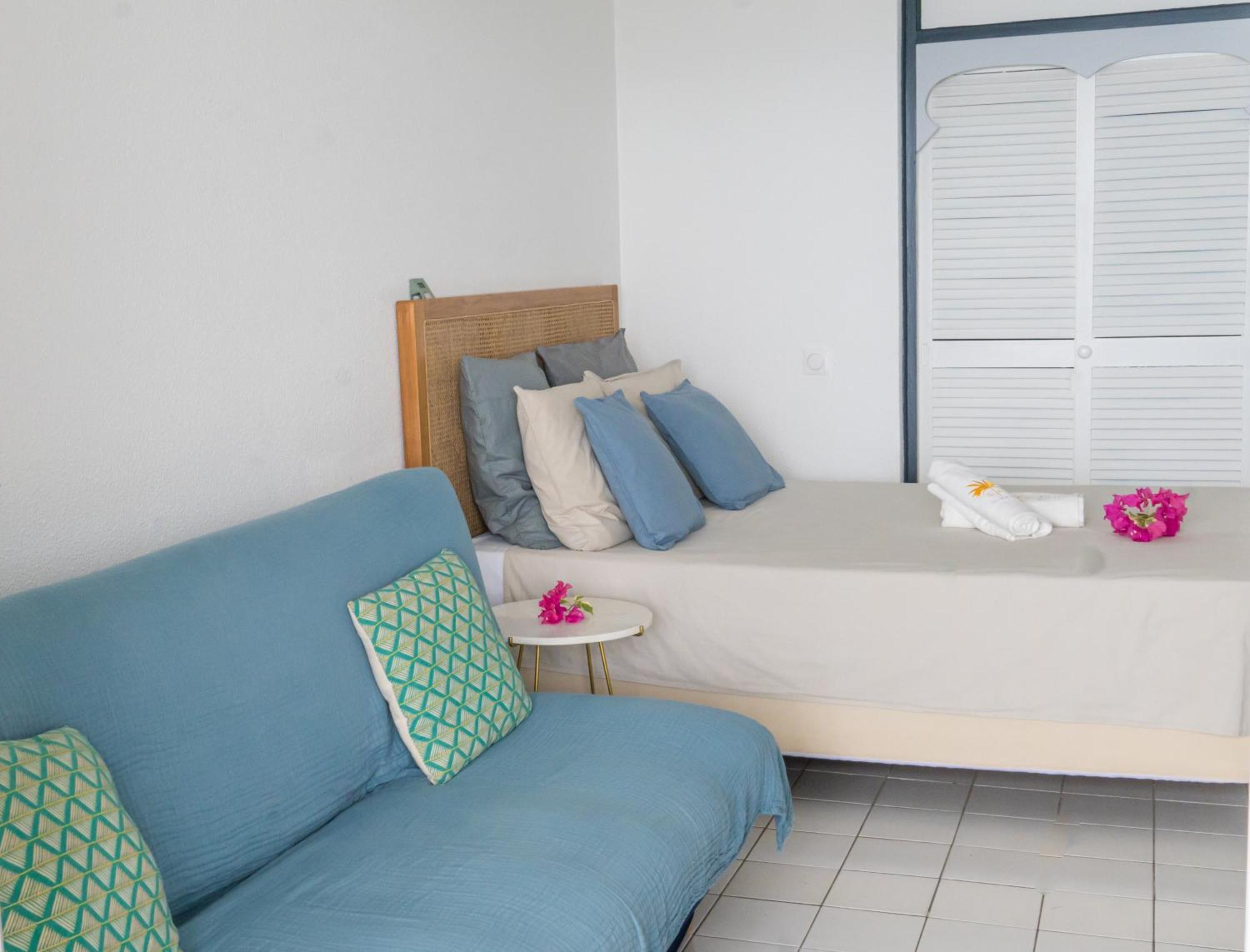 Gap Apartment Ле Диамант Екстериор снимка